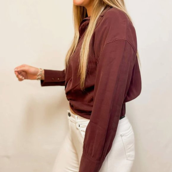 KUT FROM THE KLOTH Callie Twist Front Shirt - Deep Burgundy - Picture 3 of 5